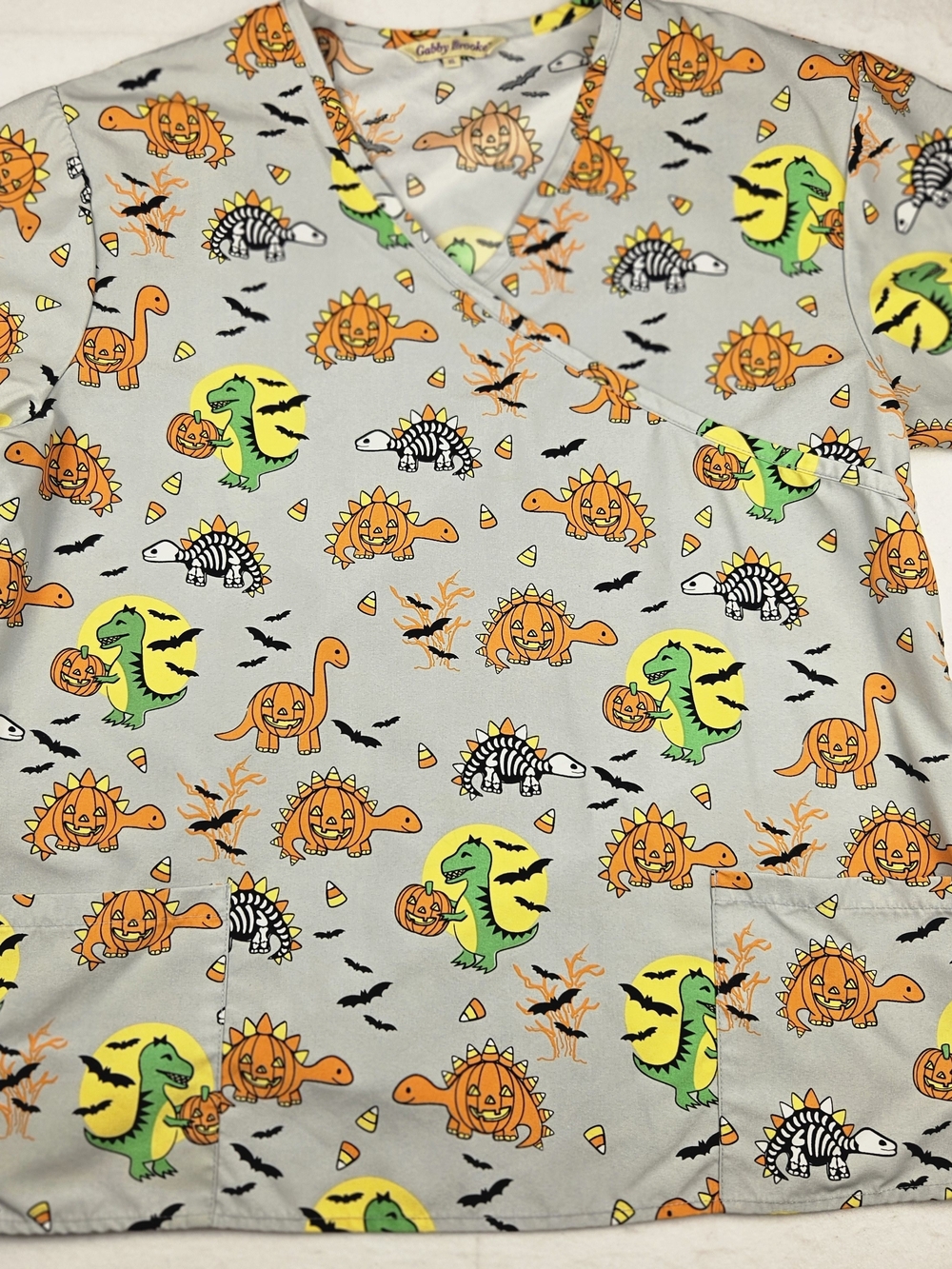 Gabby Brooke Halloween Dinosaur Pumpkin Print Scrub Top Size XL